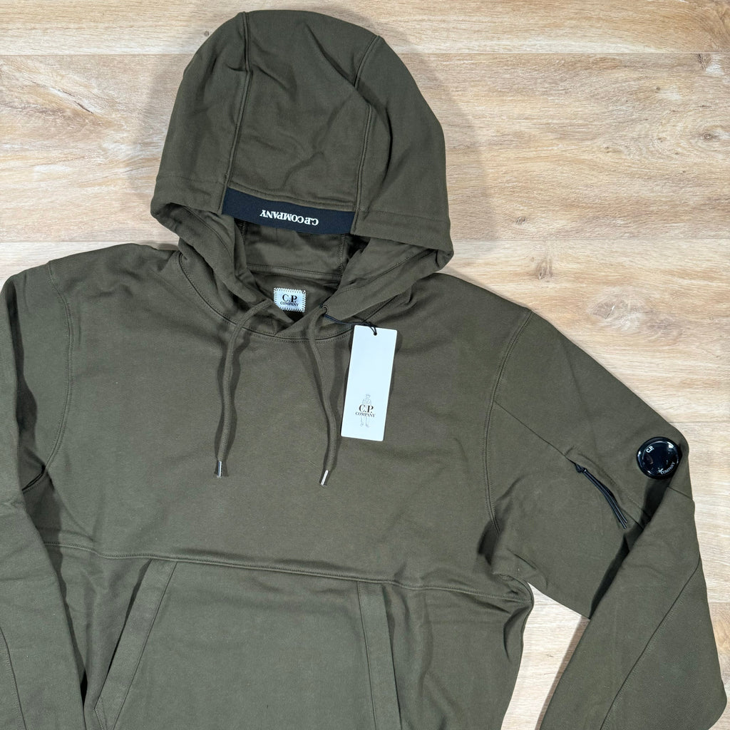 C.P. Company Diagonal Raised Fleece Lens Hoodie in Ivy Green