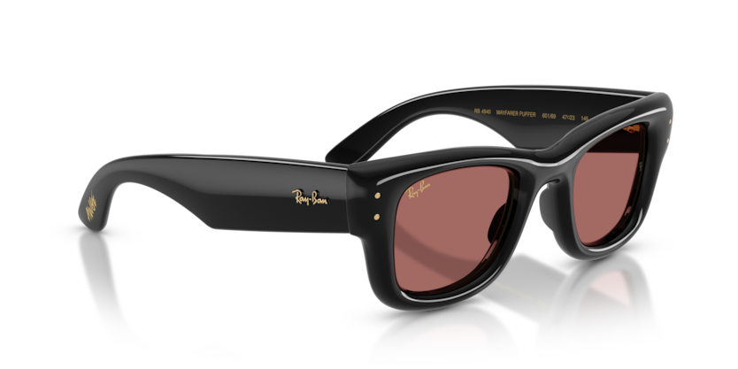Ray-Ban WAYFARER PUFFER - Frame Polished Black / Lenses Dark Violet