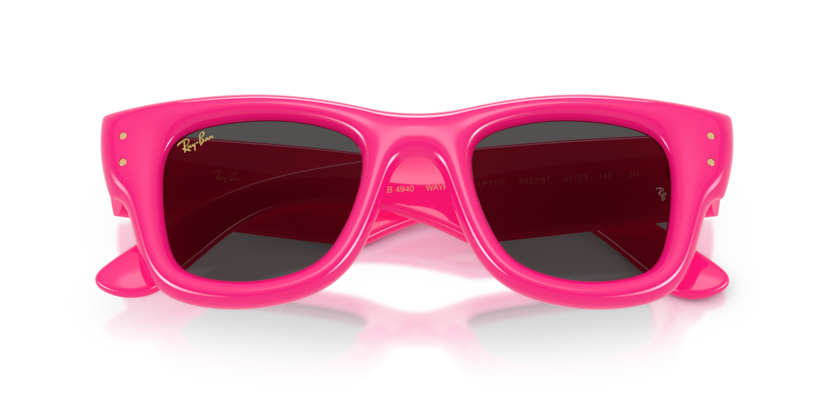 Ray-Ban WAYFARER PUFFER - Frame Polished Fucsia / Lenses Ultra Black