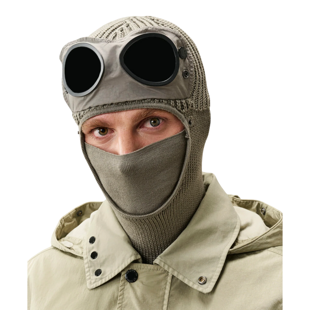 C.P. Company Goggle-Sturmhaube aus Merinowolle, fallen rock