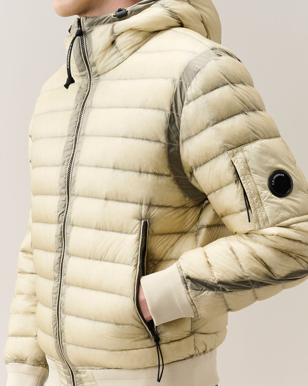 C.P. Company D.D. Shell Hooded Lens Down Jacket in Silver Birch