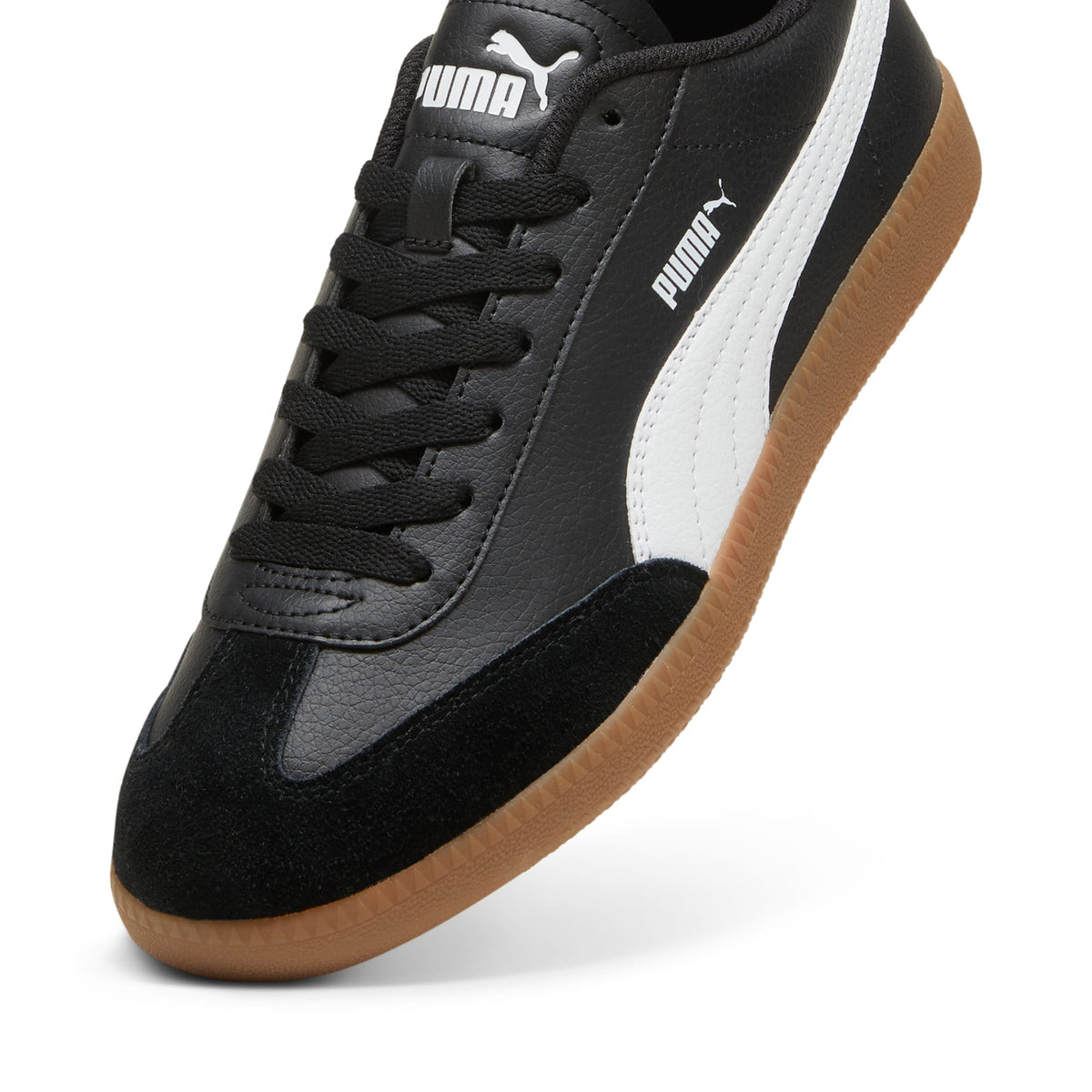 9-T Shoes