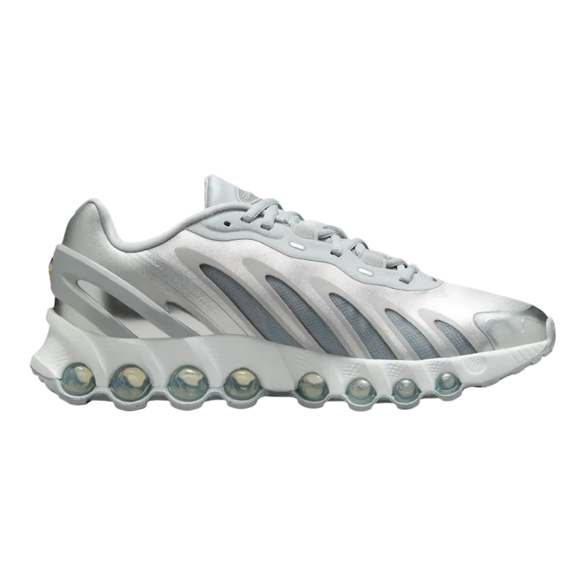 Nike Air Max DN8 Wolf Grey/Off White/Off White/Metallic Men Silver HF5509-001