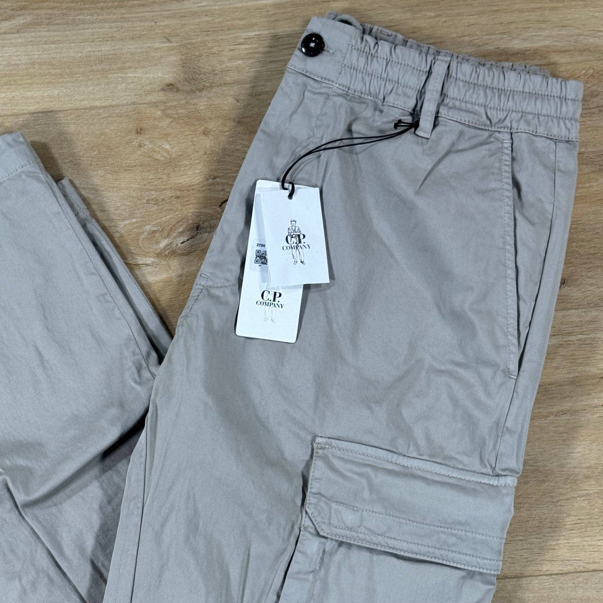 C.P. Company Stretch Sateen Lens Cargo Pants in Dove