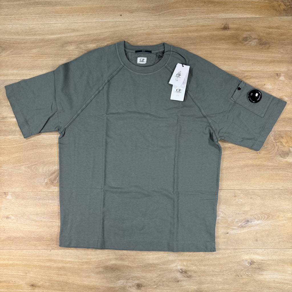 C.P. Company Light Fleece Short-Sleeve Lens Sweatshirt in Gunmetal - Grey