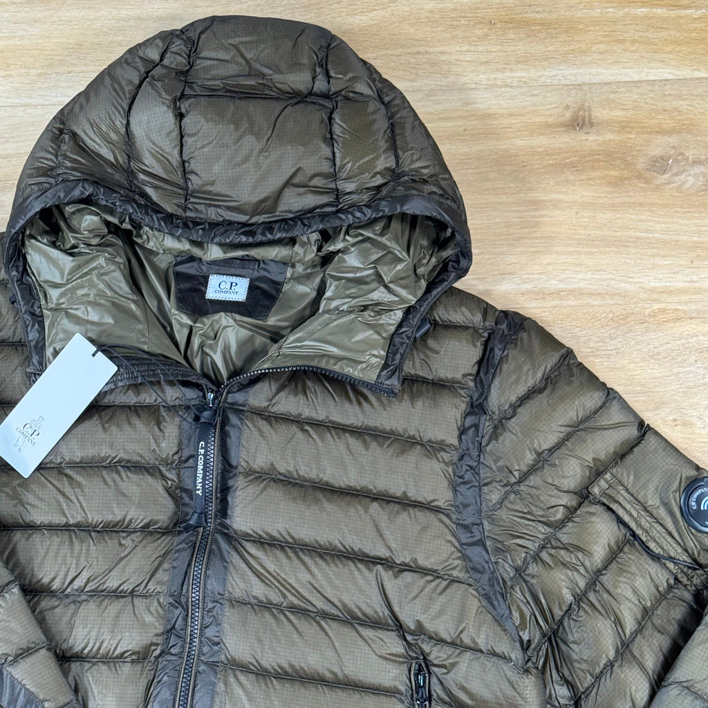 C.P. Company D.D. Shell Hooded Lens Down Jacket in Ivy Green