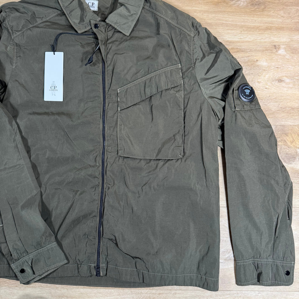 C.P. Company Chrome-R Chest Pocket Lens Overshirt in Ivy Green