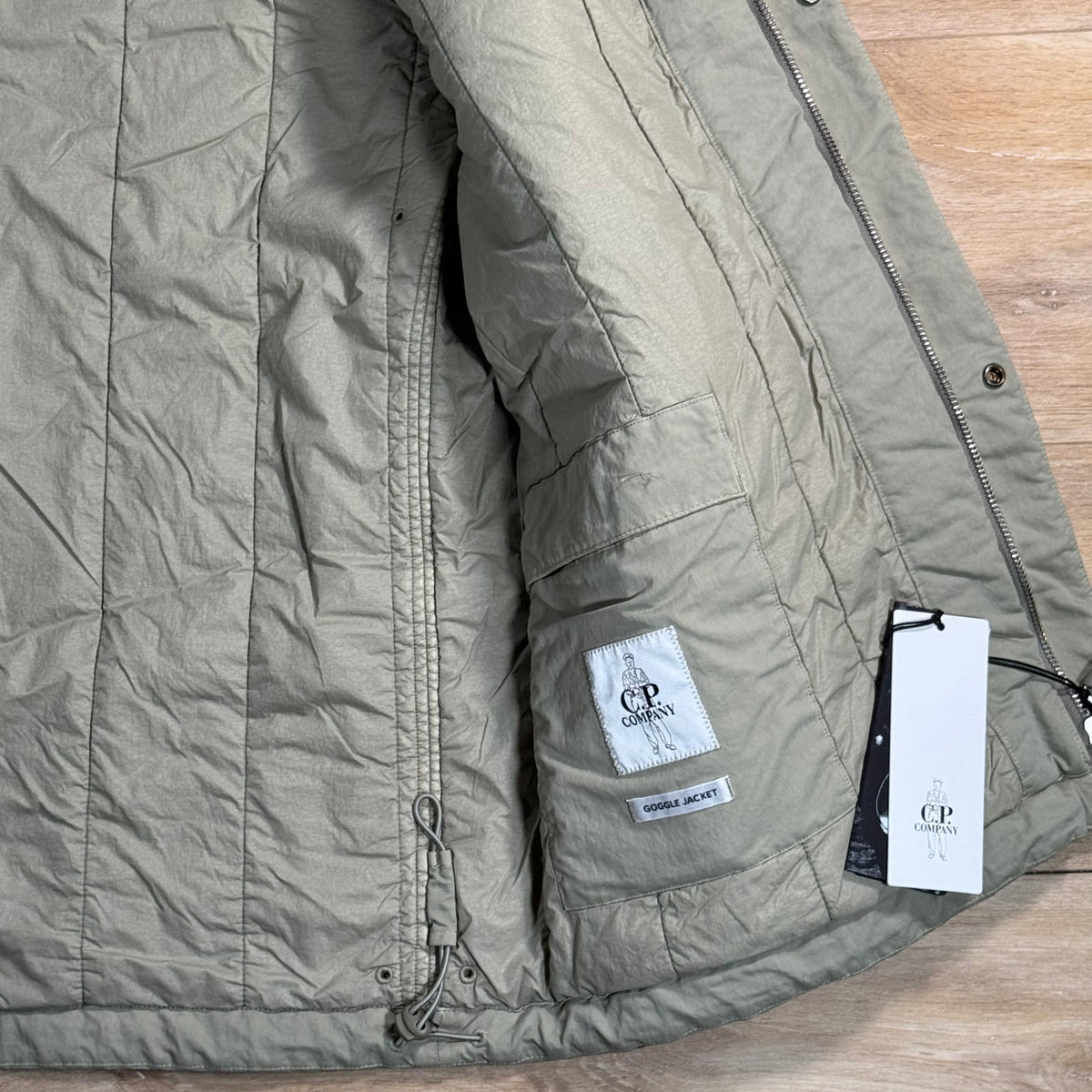C.P. Company T-Flatt Padded Goggle Jacket in Fallen Rock - Beige