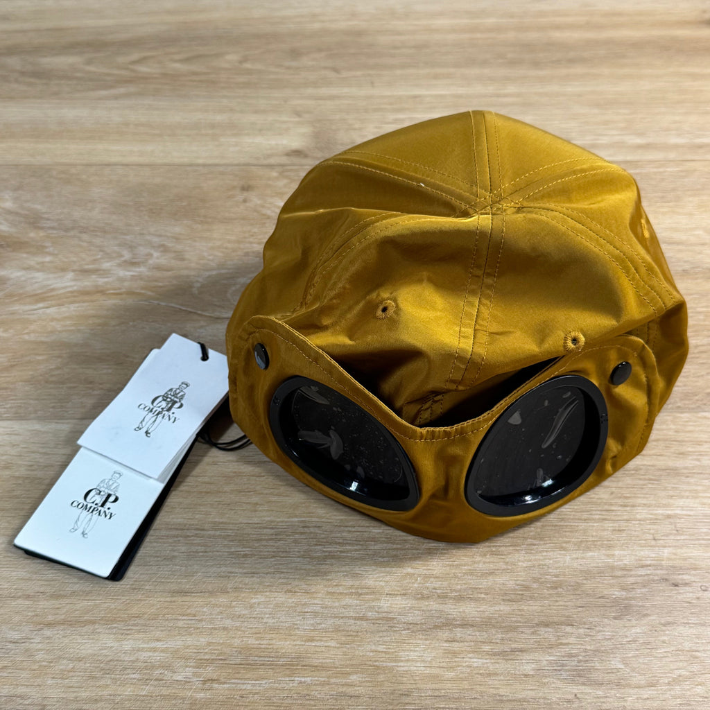 C.P. Company Chrome-R Goggle Cap in Buck Thorn Brown