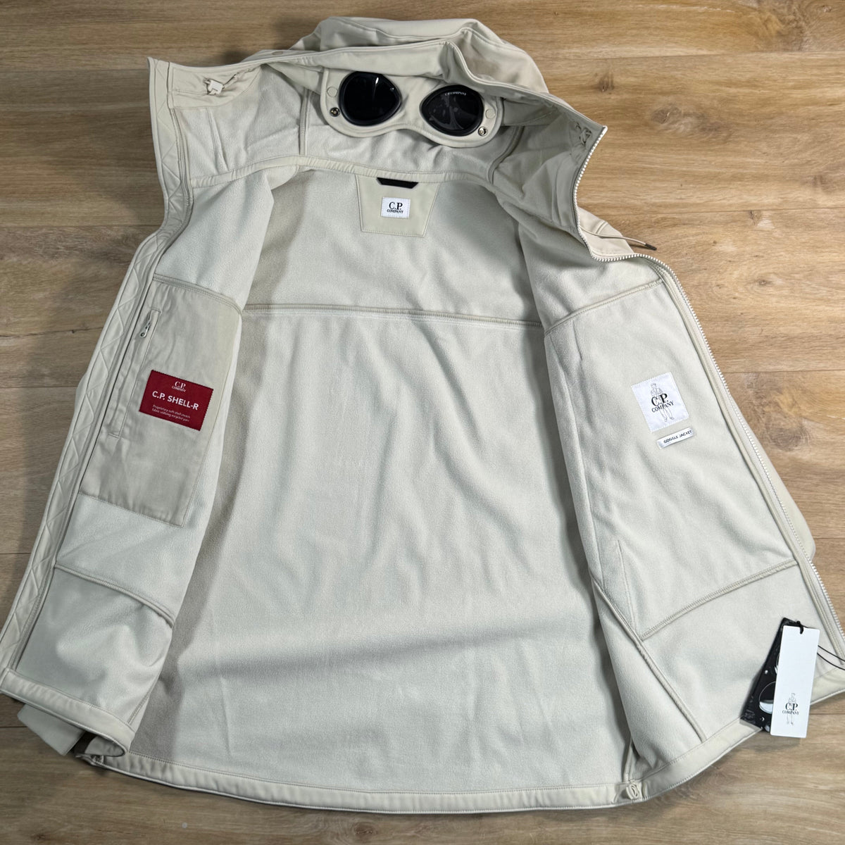 C.P. Company Shell-R Goggle Jacket in Silver Birch