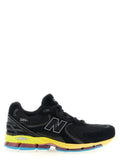 New Balance Sneakers — Black