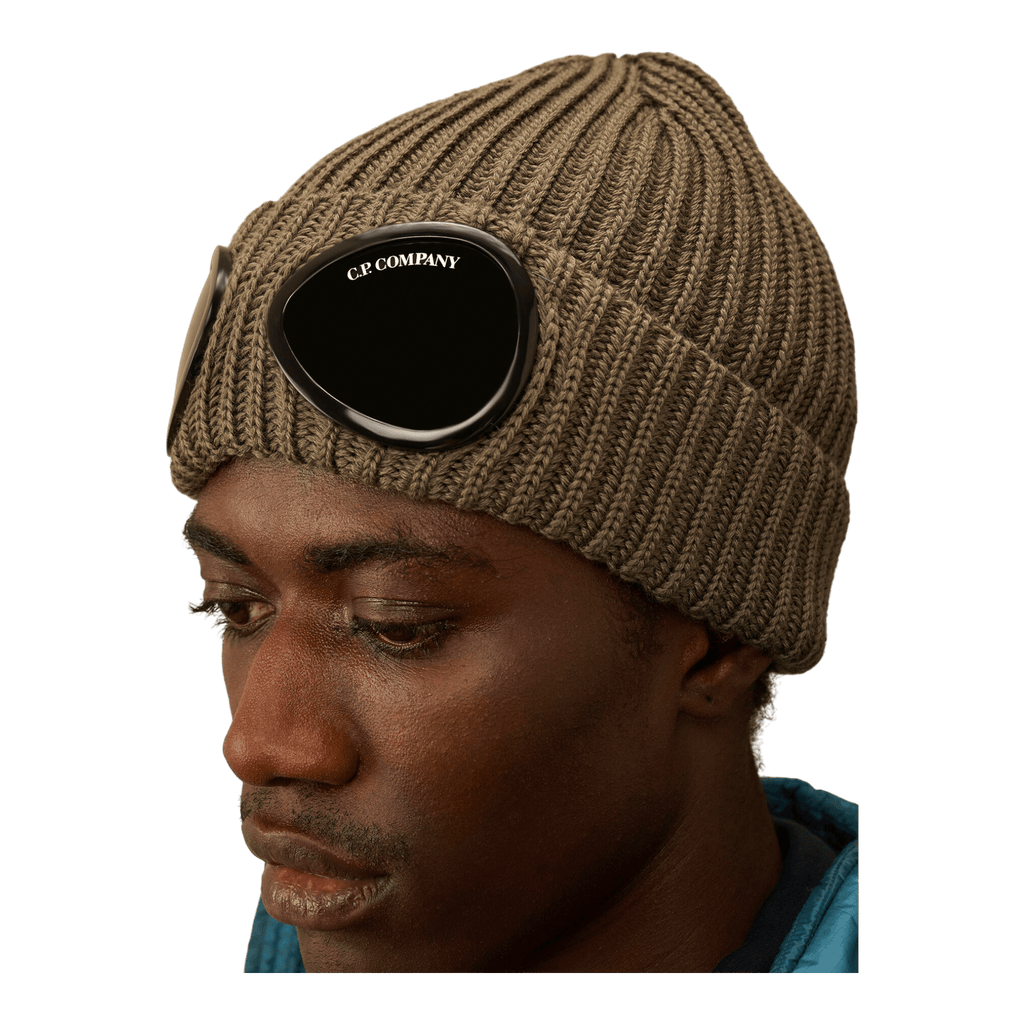 C.P. Company Goggle Beanie – walnuss, schlamm | UNIT Hamburg
