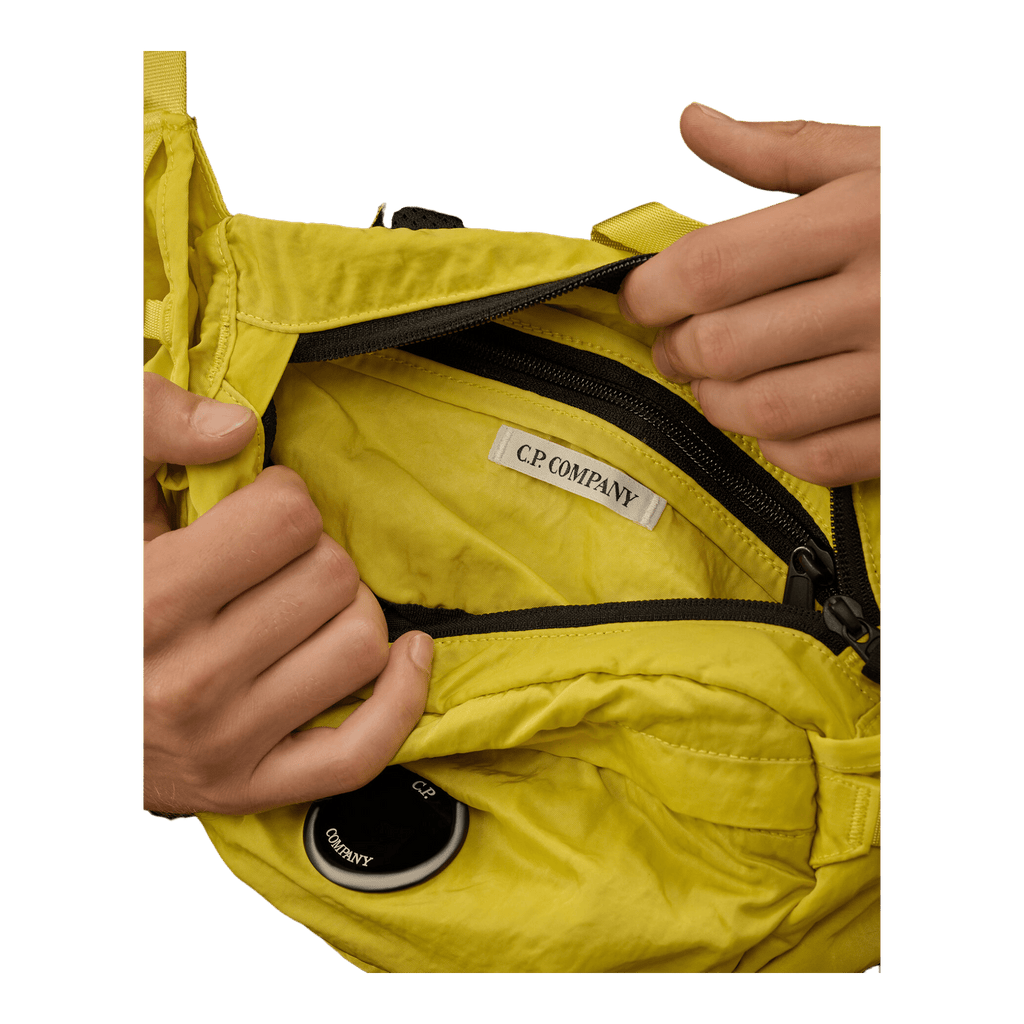 C.P. Company Waistbag – Nylon B mit Linsen-Detail, gelb
